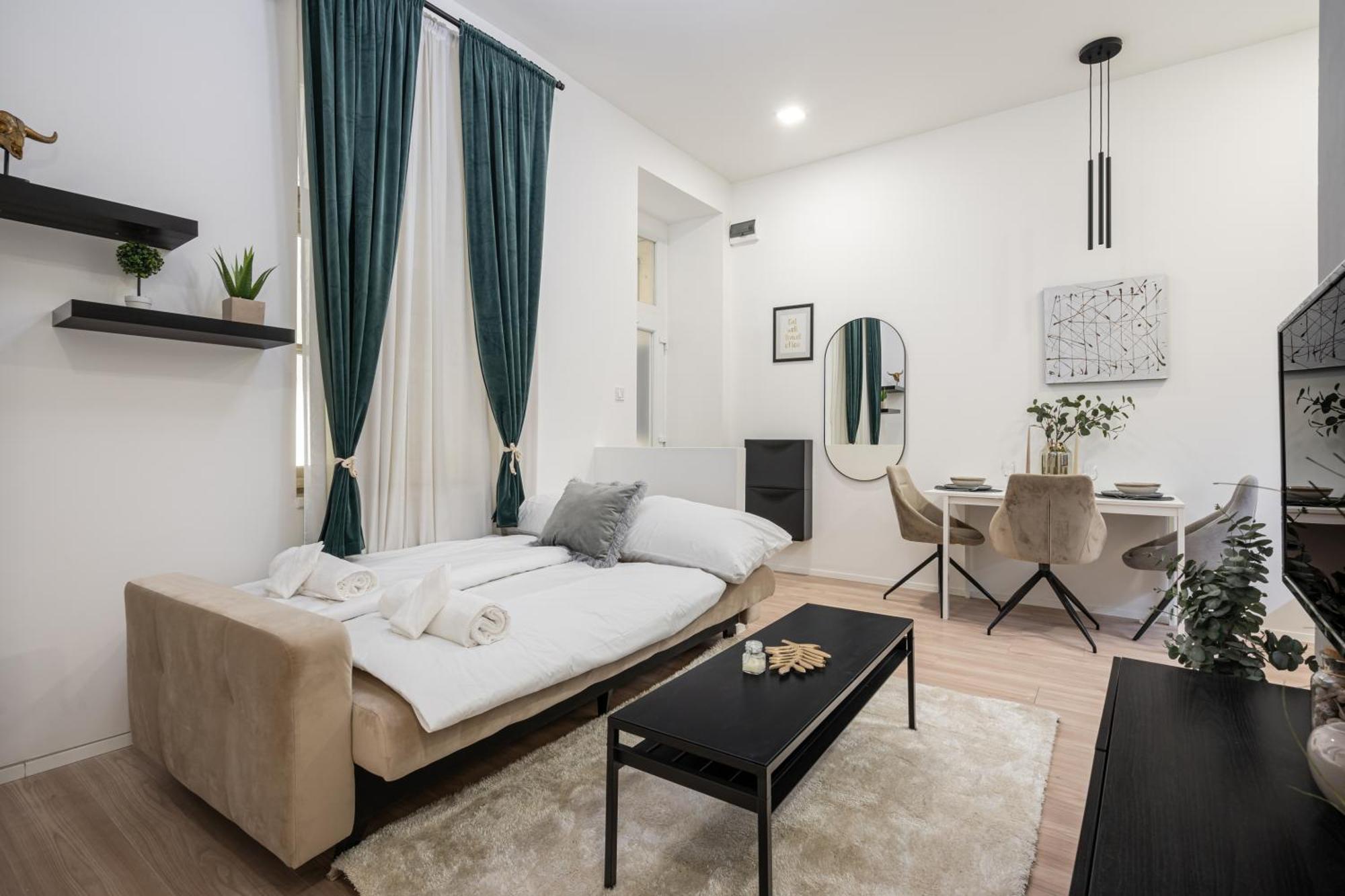 Appartement Kl31 - Urban Escape - Prime Location - Klauzal Square By Bqa Boedapest
