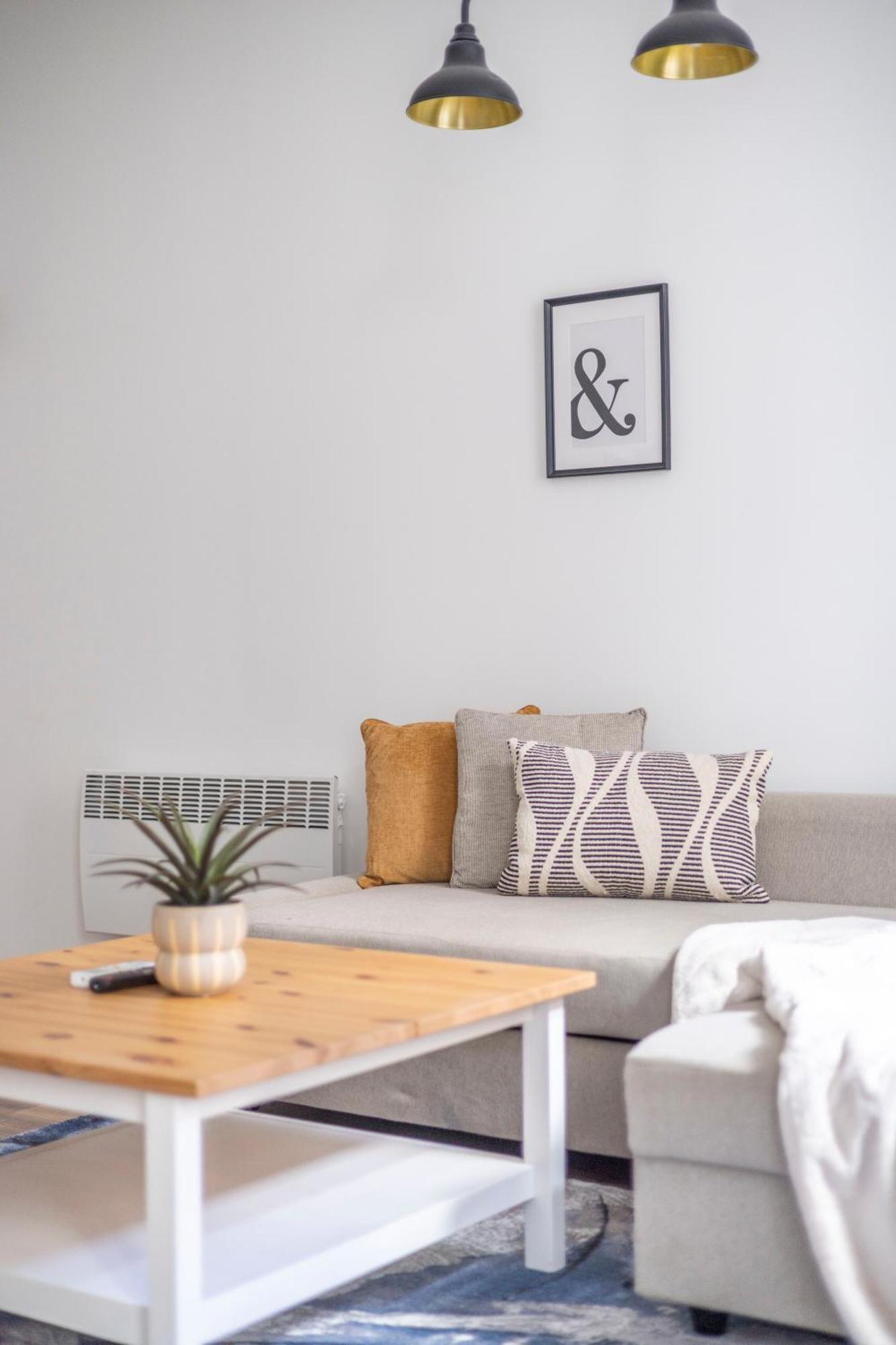 Charming & Cozy 1bedrm *