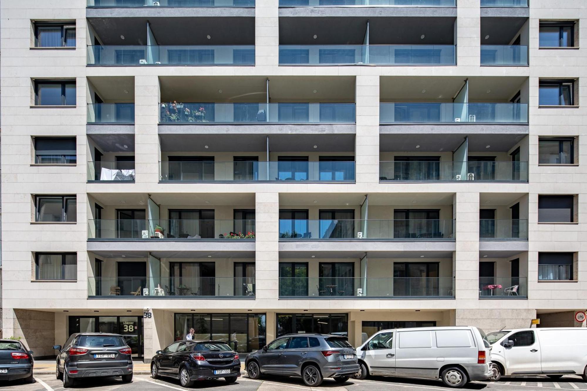 Appartamento - Balcony - Brand New - Sunny *