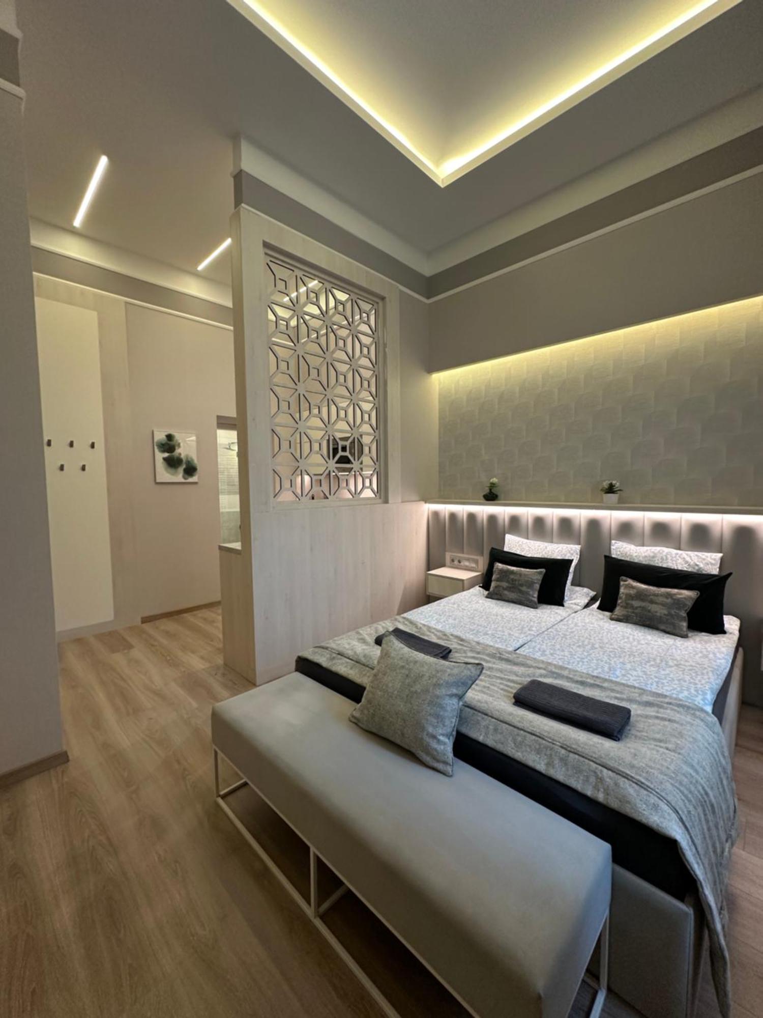 Revay 20 By Corall *
