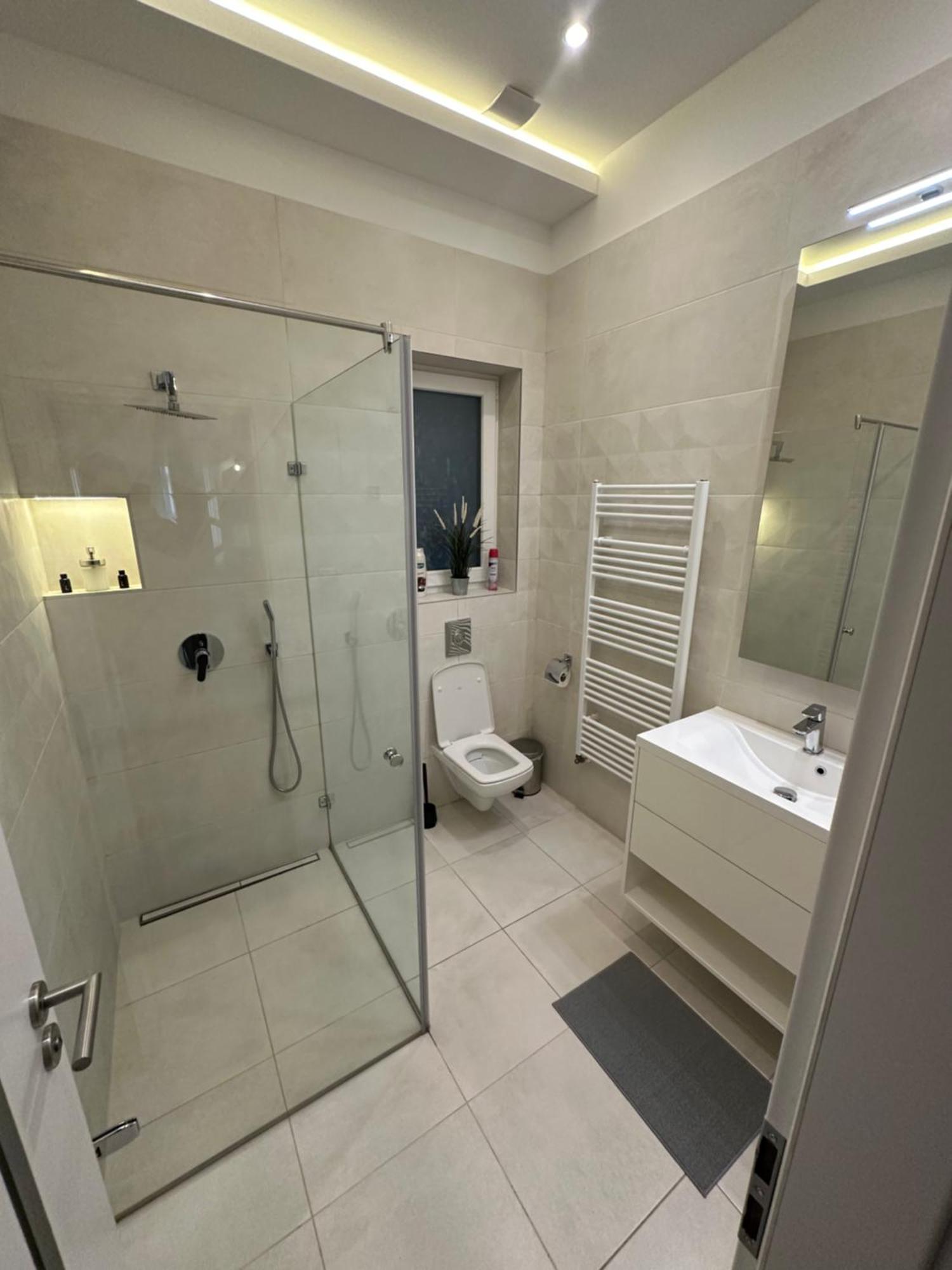 Apartman Revay 20 By Corall