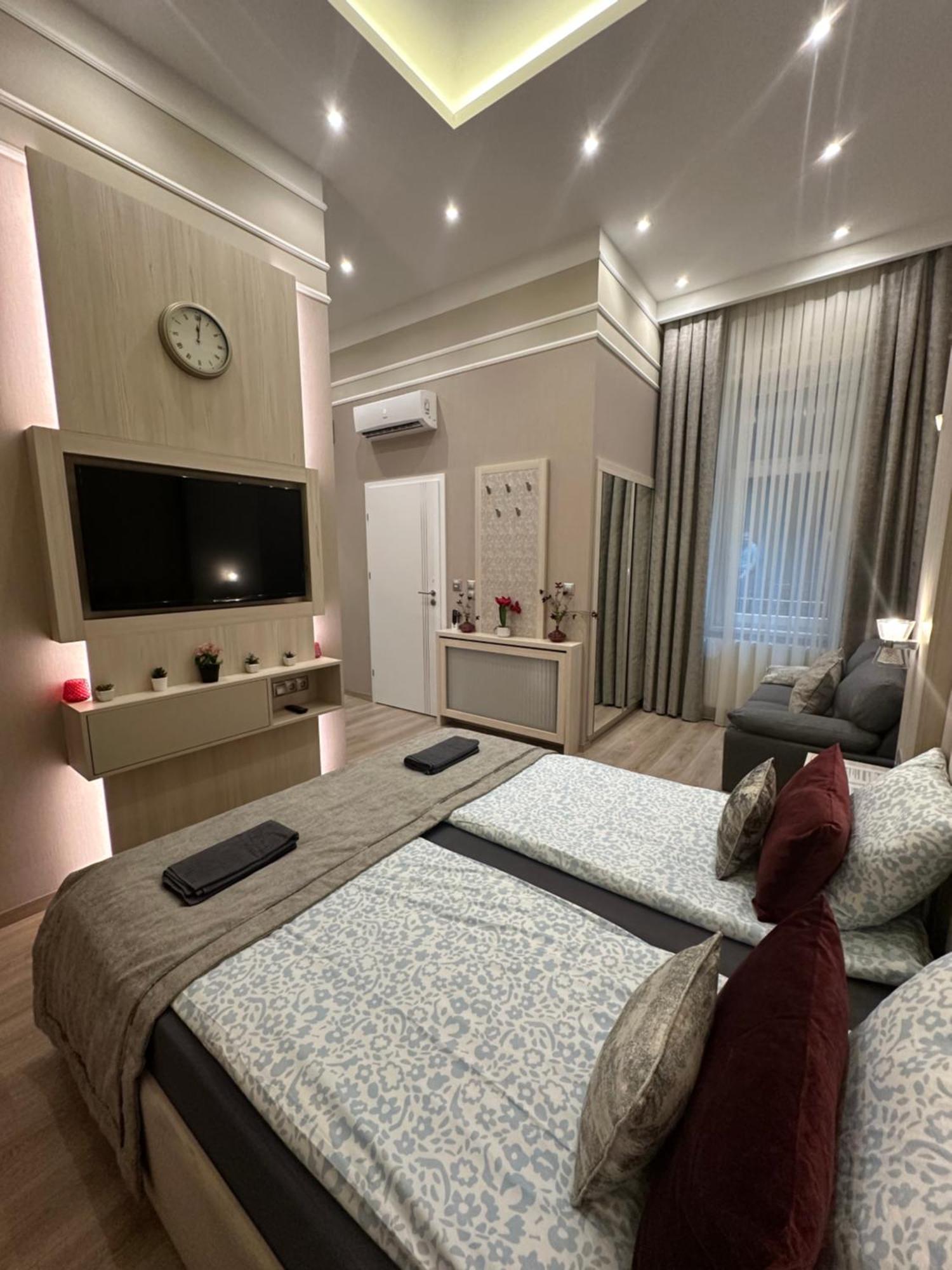 Revay 20 By Corall Apartman Budapest