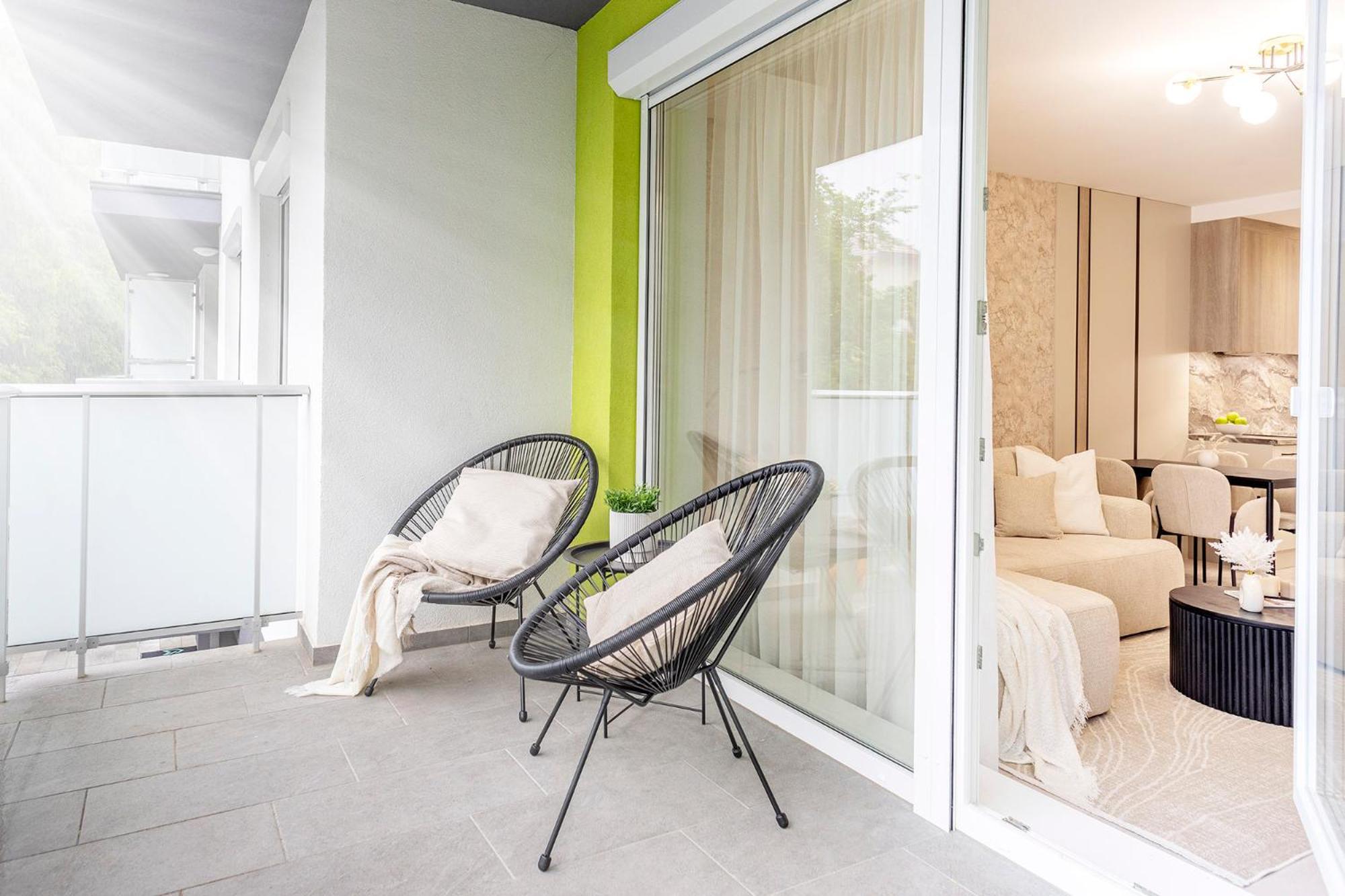 Buda Side Luxury 1-2