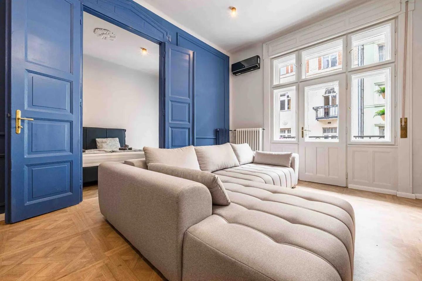 Charm In Budapest's Bustling 7th District Apartmán Budapešť