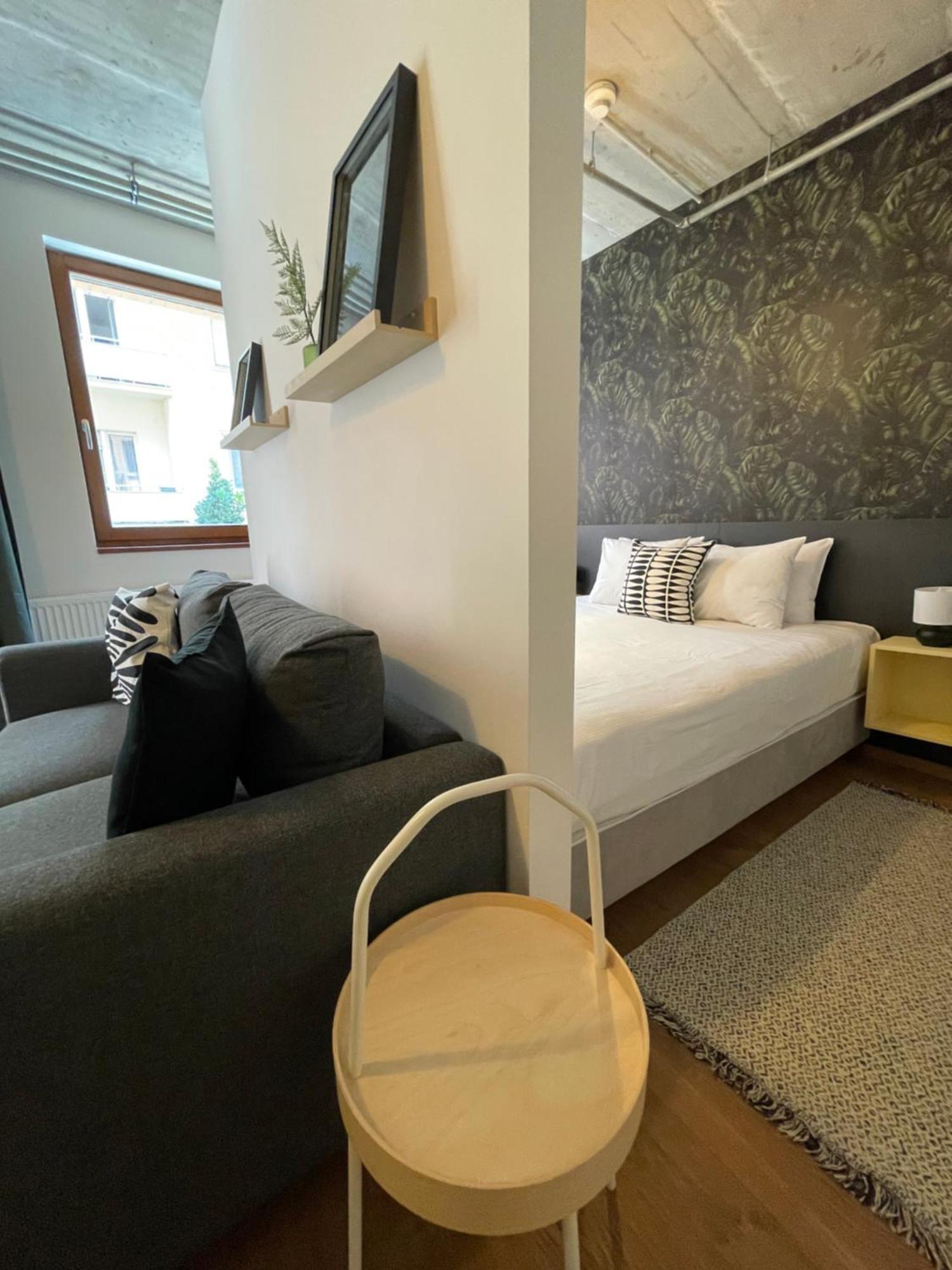 Vagabond Downtown 4*