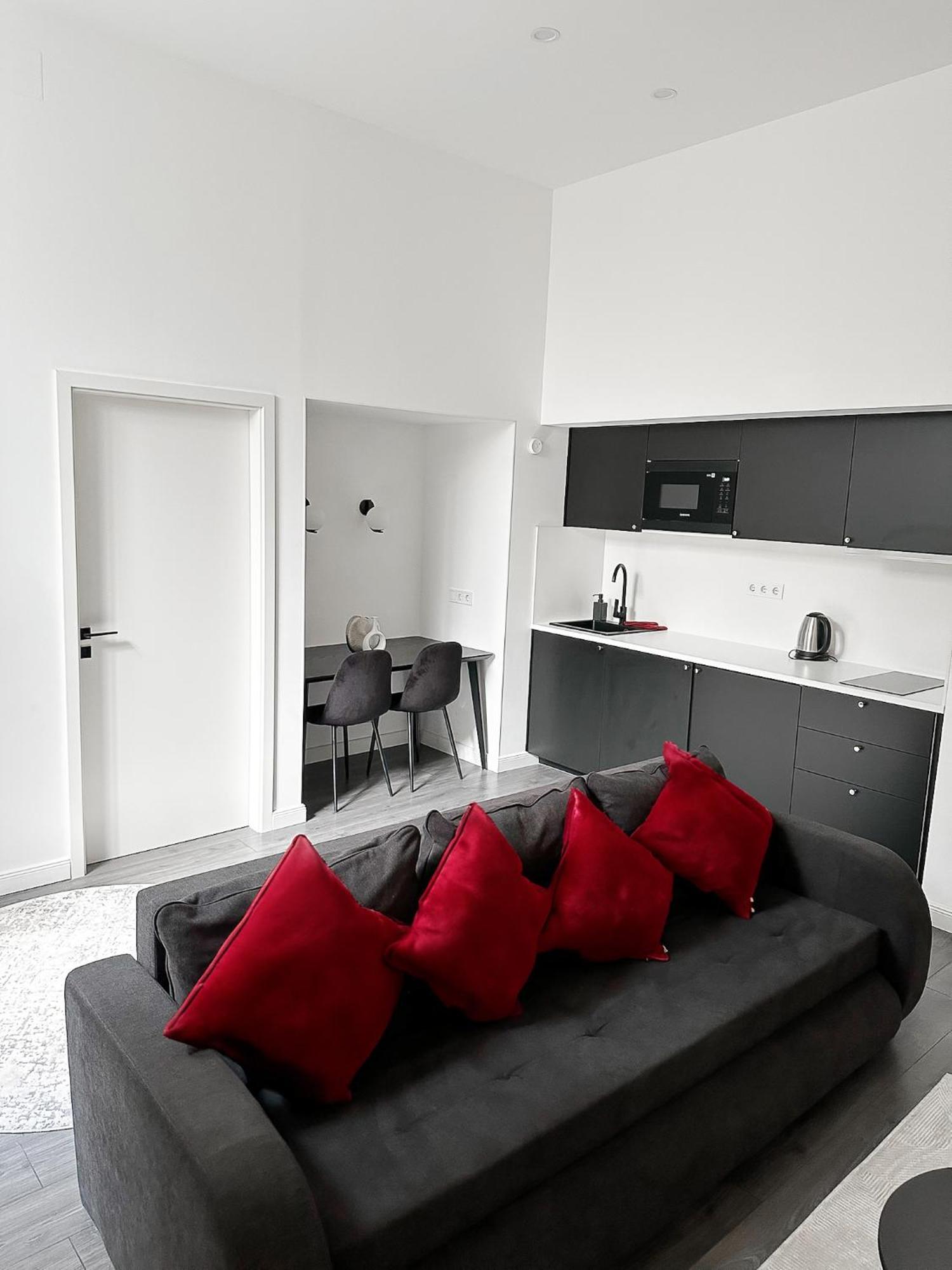 E39 Boutique Apartments, Location By Bqa