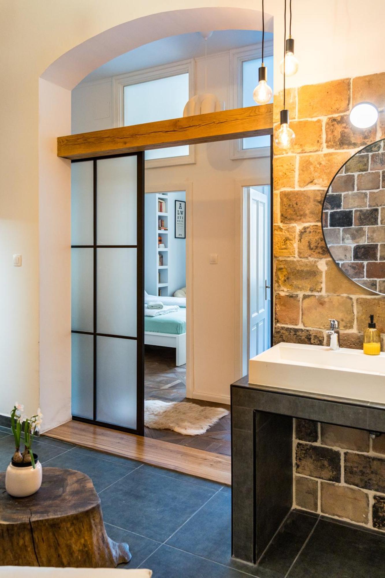 Appartamento 4br Artdeco Elegance With Sauna By Newave