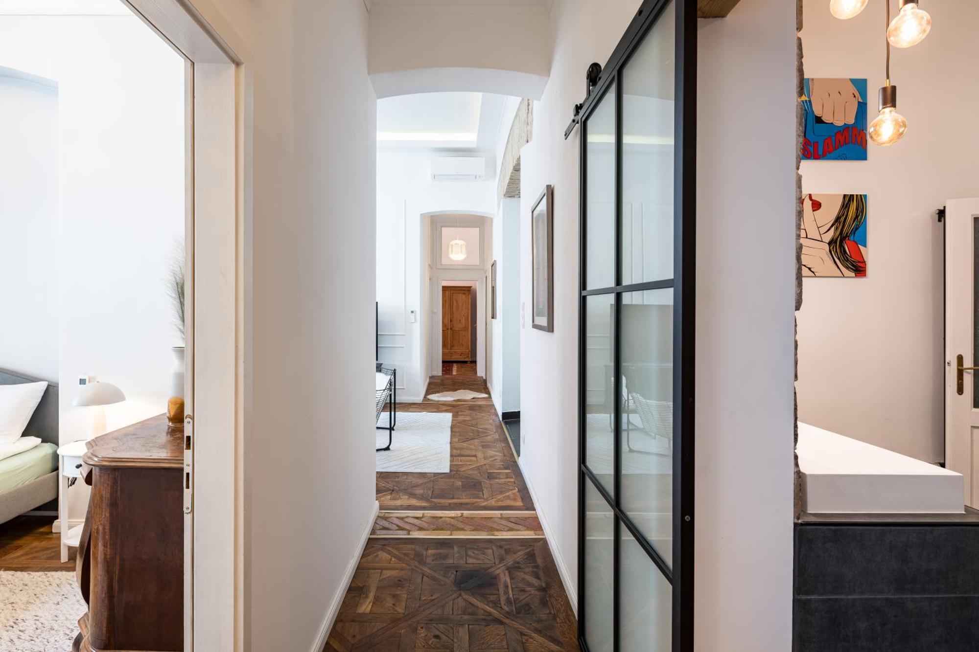 Appartamento 4br Artdeco Elegance With Sauna By Newave
