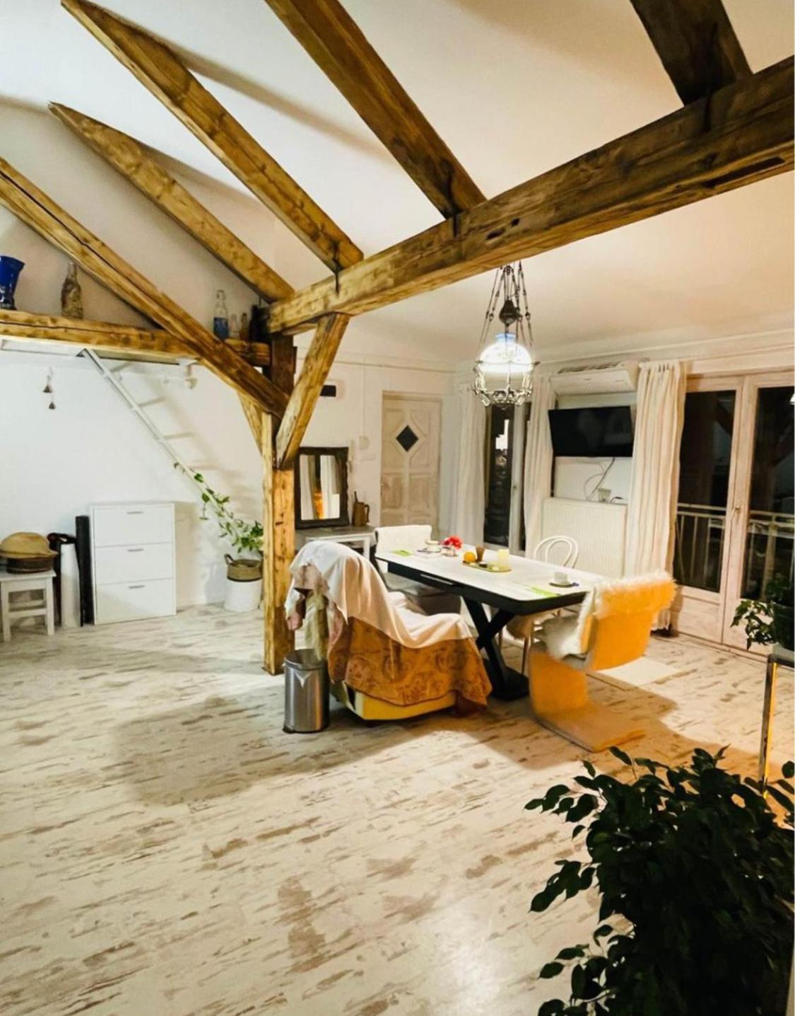 Comfortable In The Heart Of Homestay