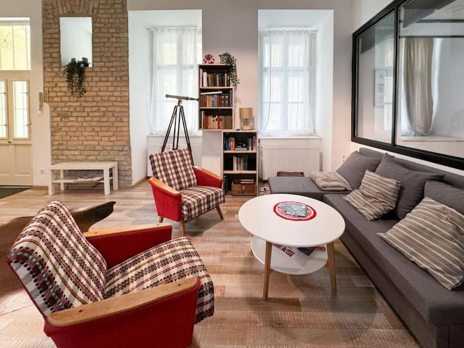 Appartamento Elegant Garden Flat Budapest