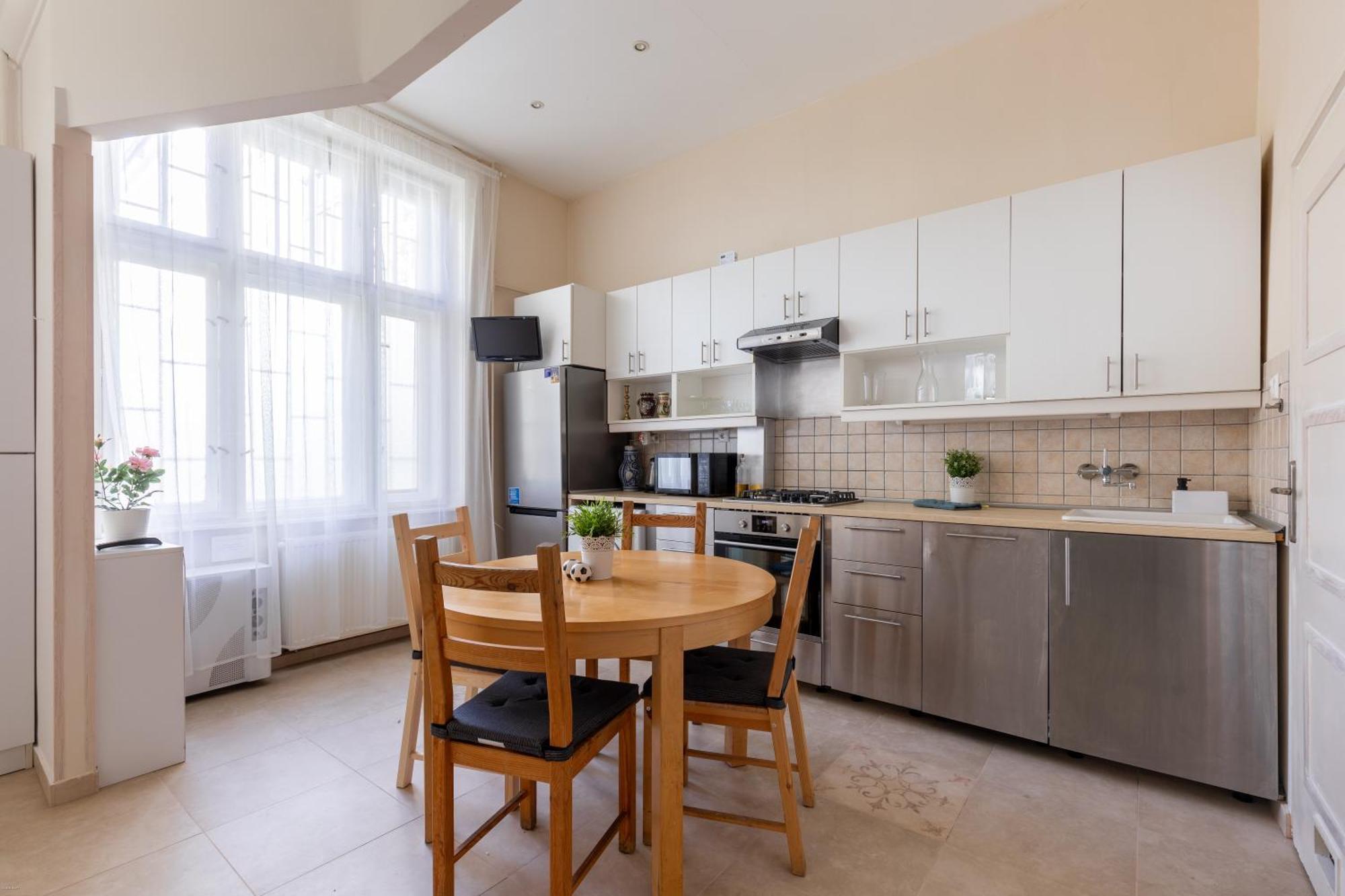 Gde Wesselenyi 8 Budapest