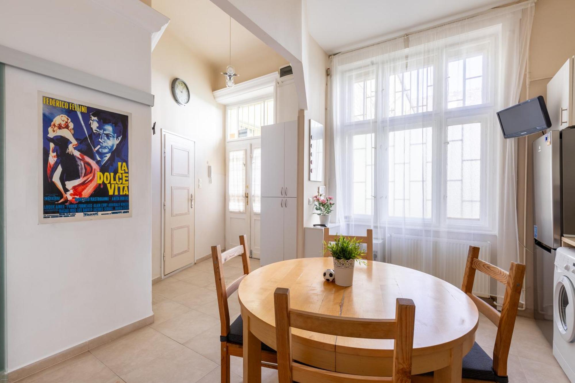 Gde Wesselenyi 8 Budapest