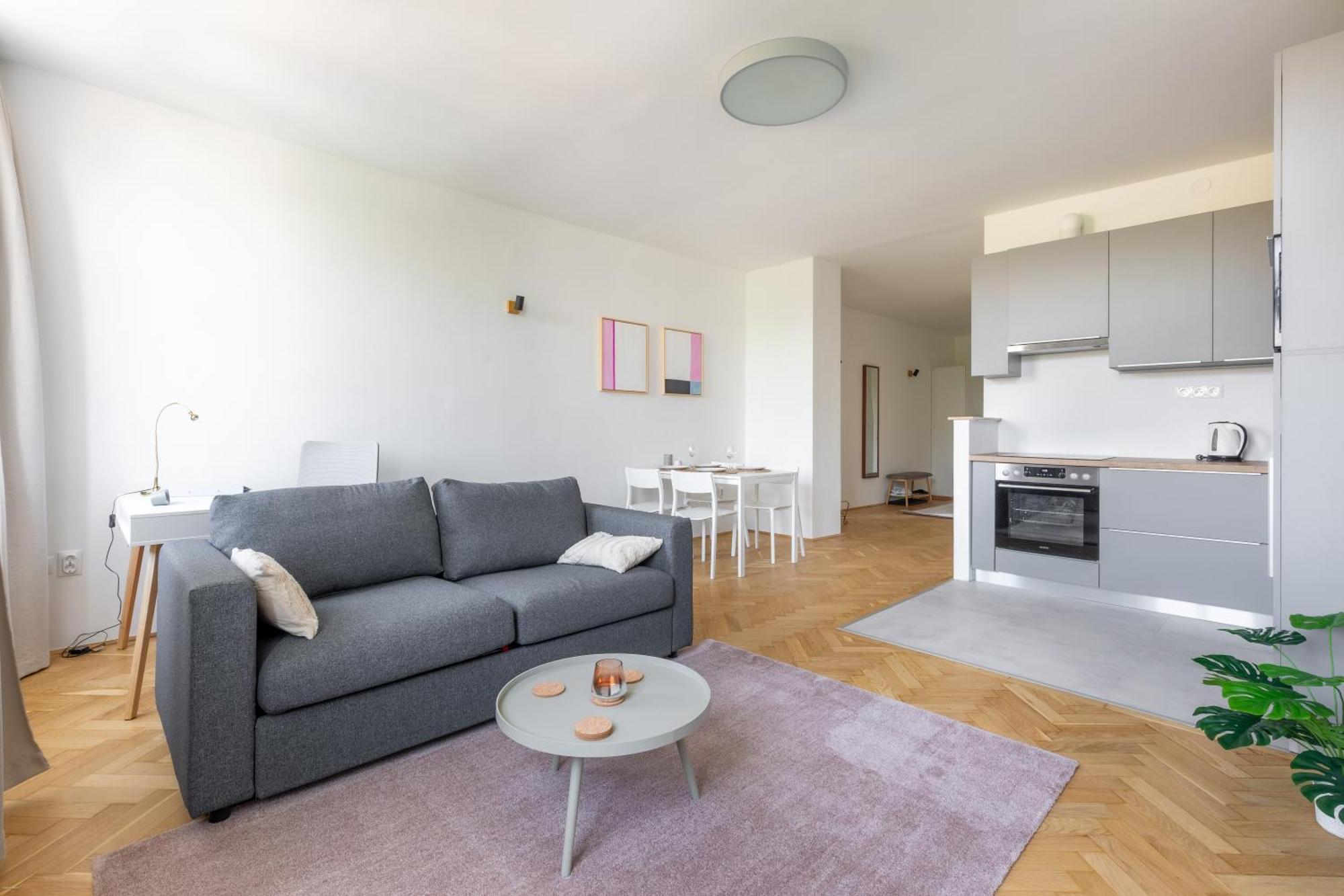 Apartamento Spacious And Freshly Renovated *