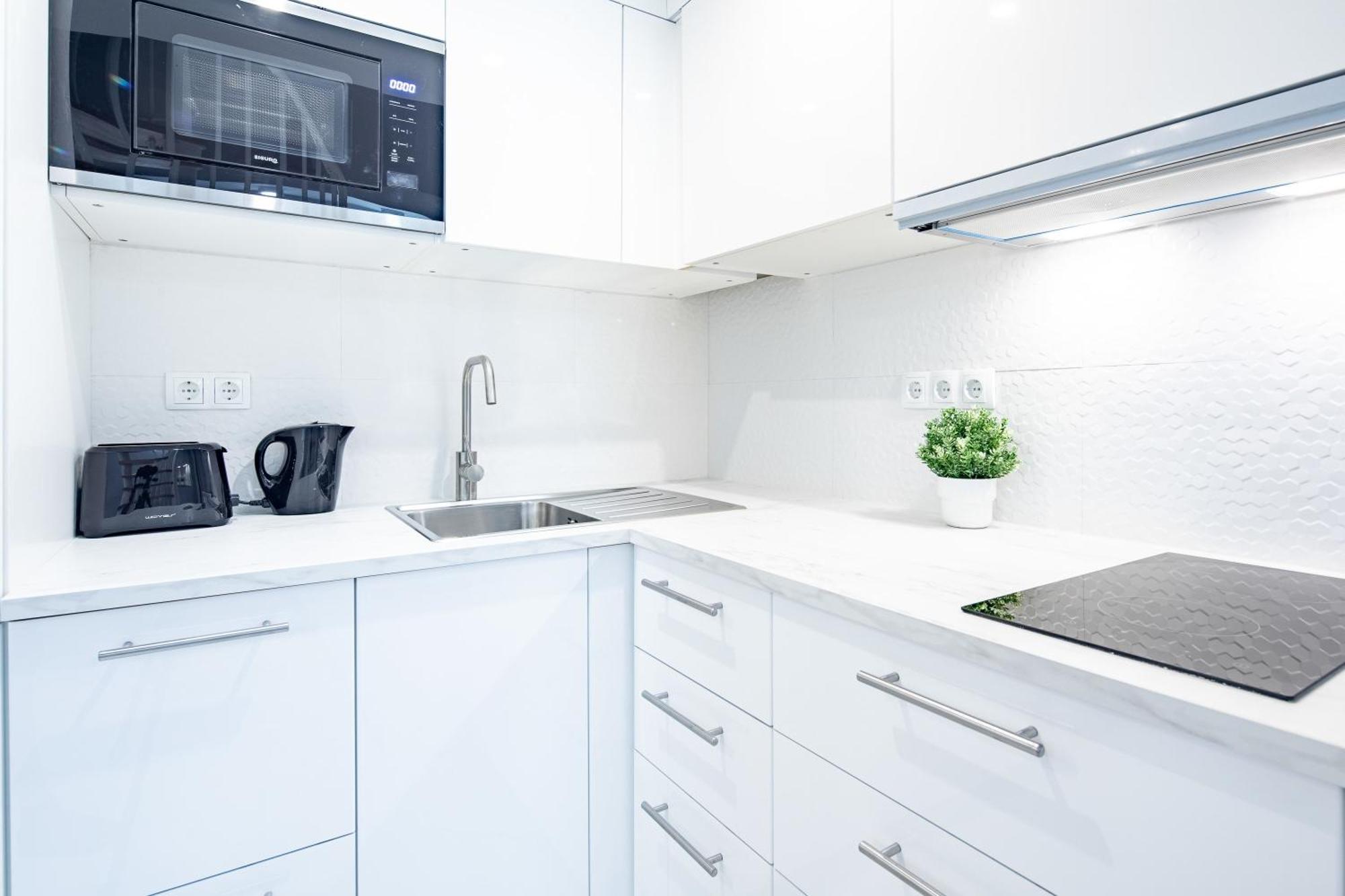 Super - Fresh And Modern *