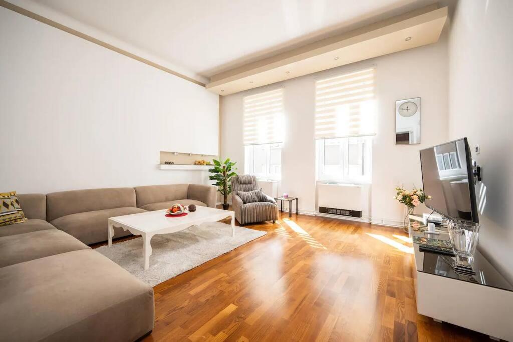 Luxury 2bdr In Apartamento