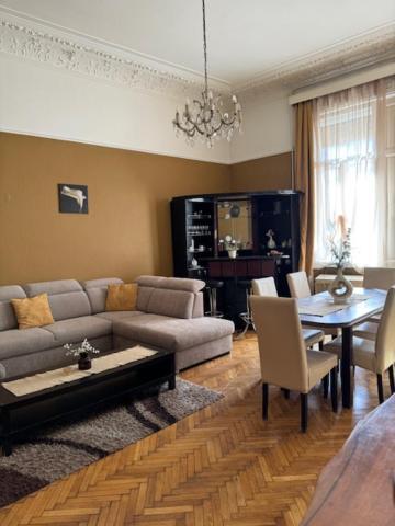 Izabella Budapest