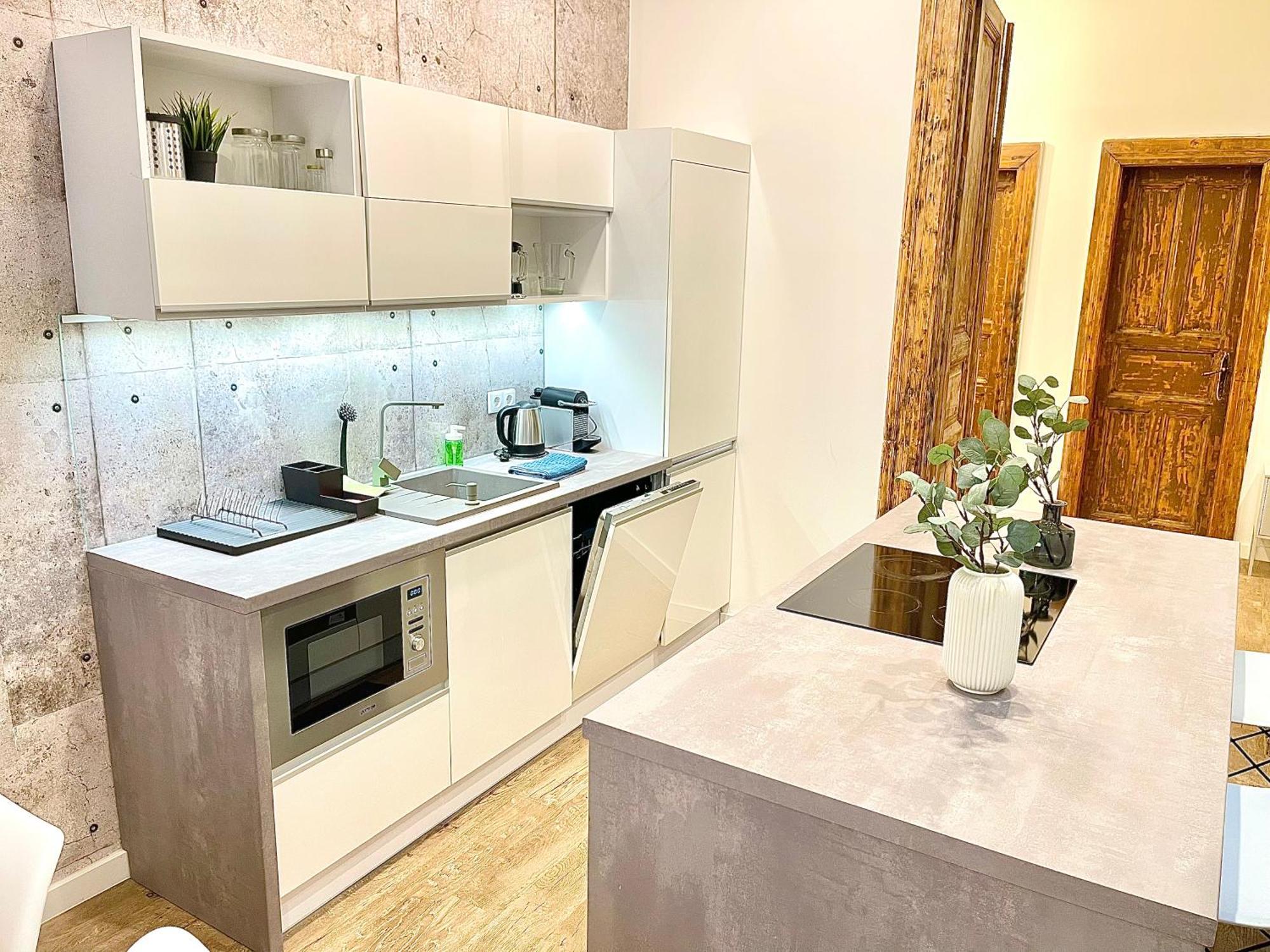 Romance Residency With Finn Sauna Appartamento Budapest