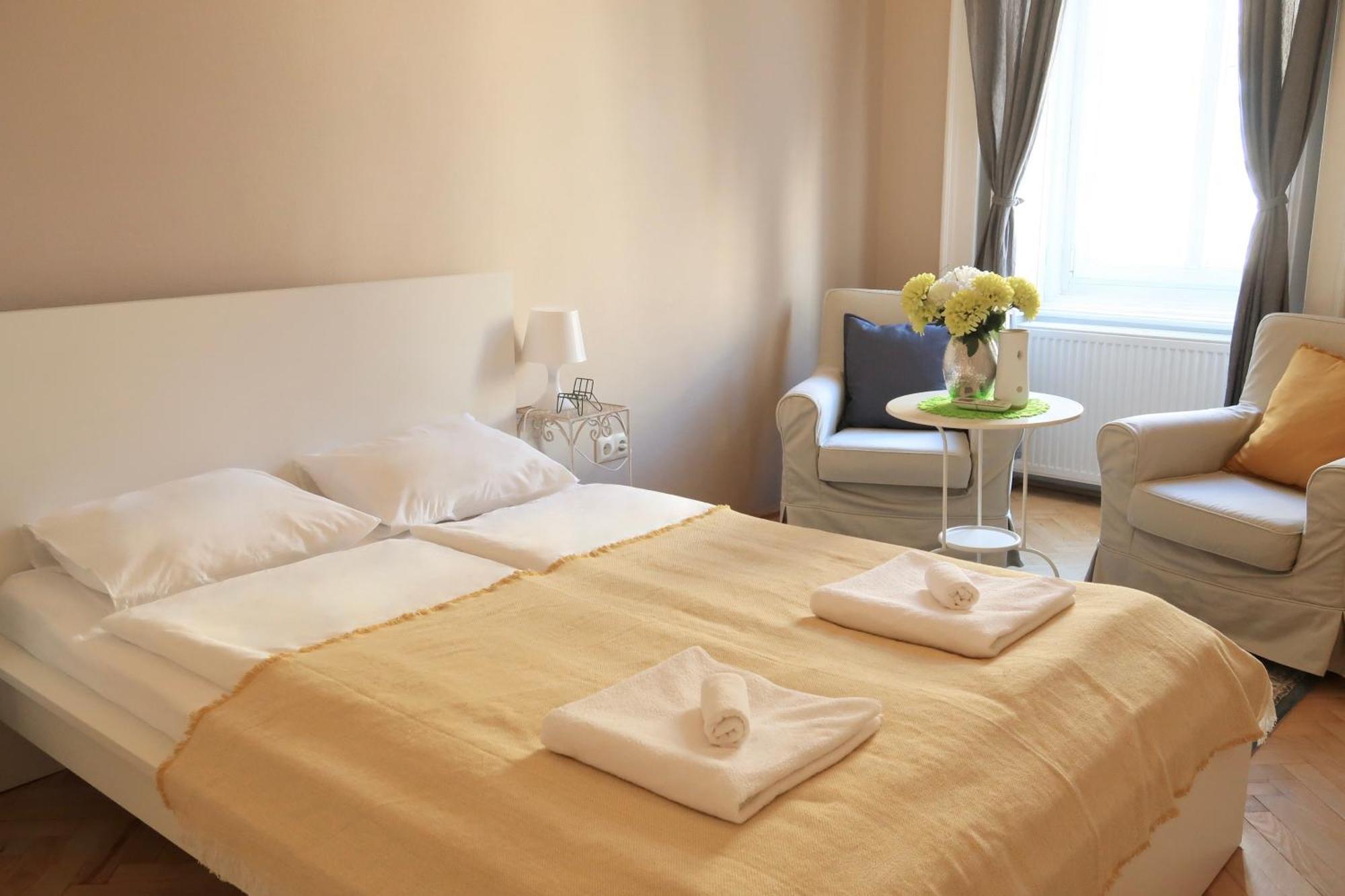 Palace - Palace District - Downtown Apartment
