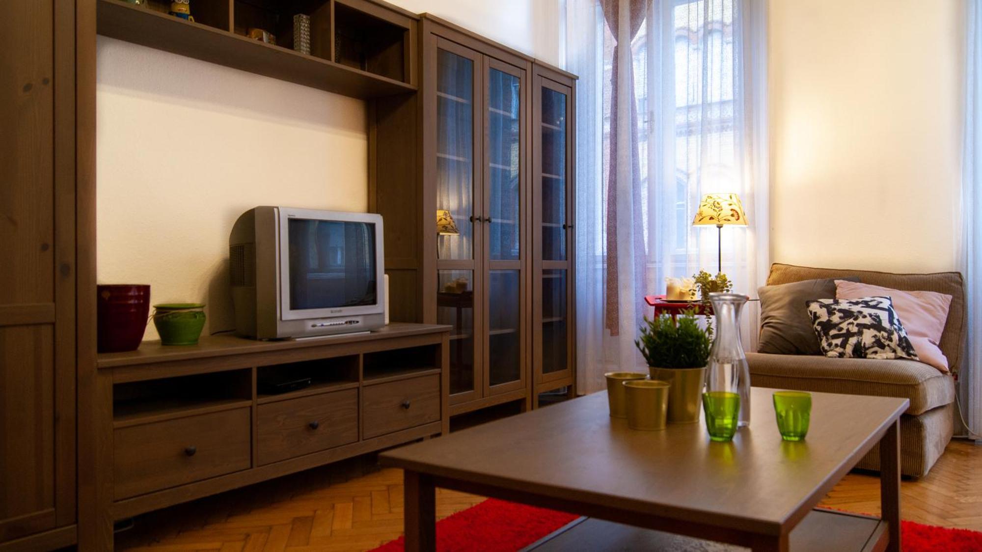 Gabriel Cozy * Budapest