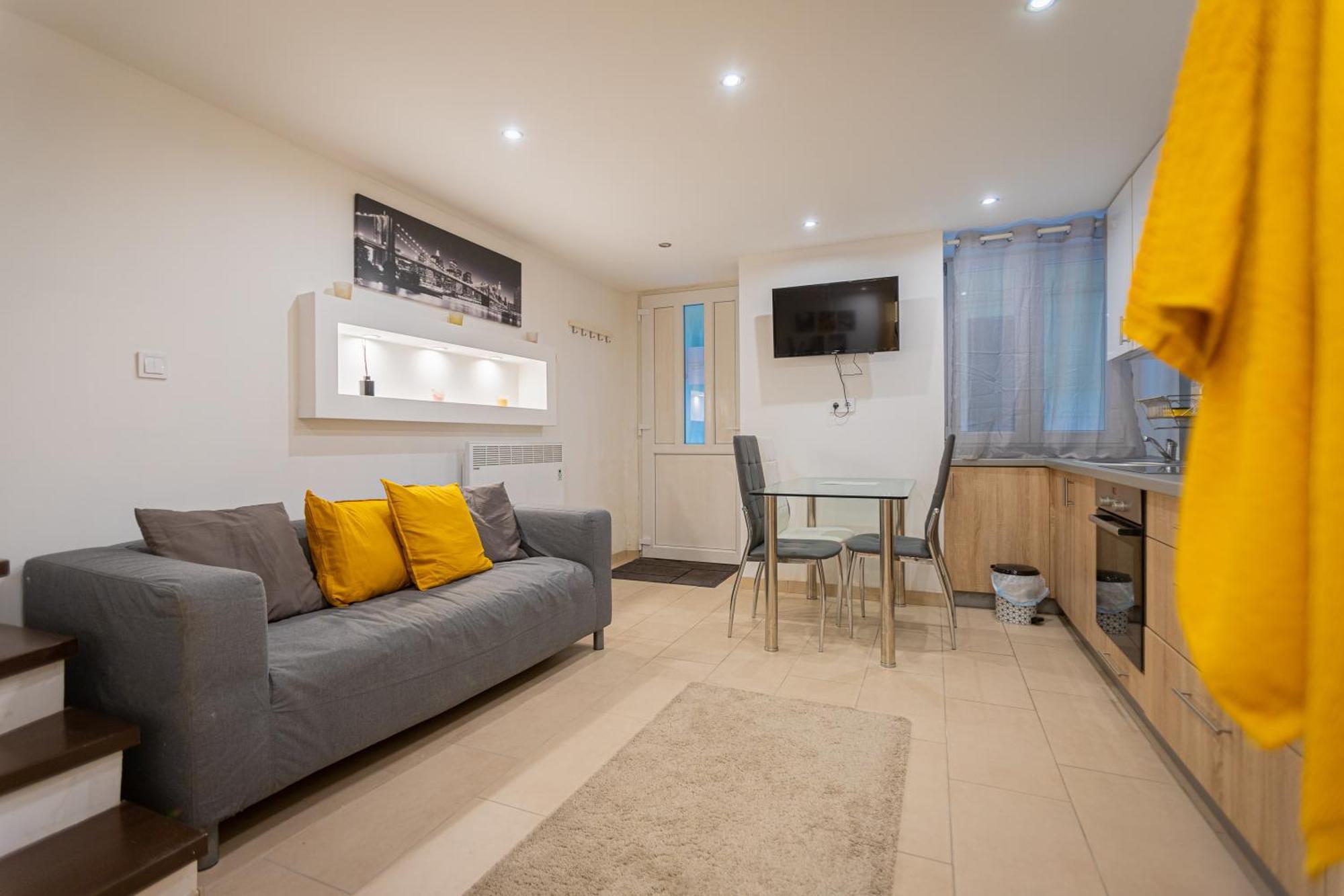 One-bedroom In The Heart Of Budapest, Rakoczi * Budapest