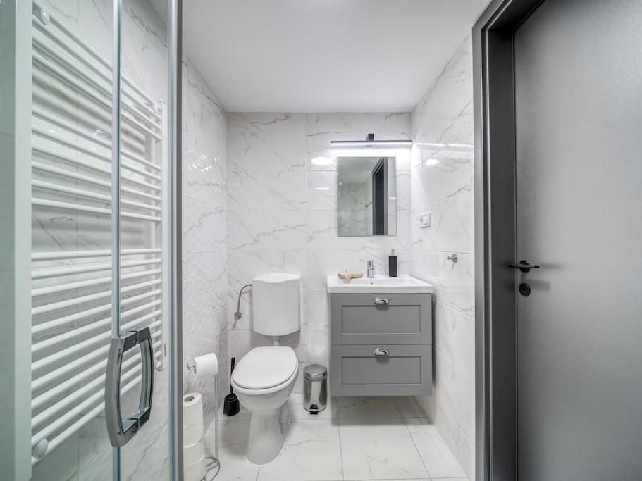 Loft 8 - Cozy Stylish With Parking Apartamento *