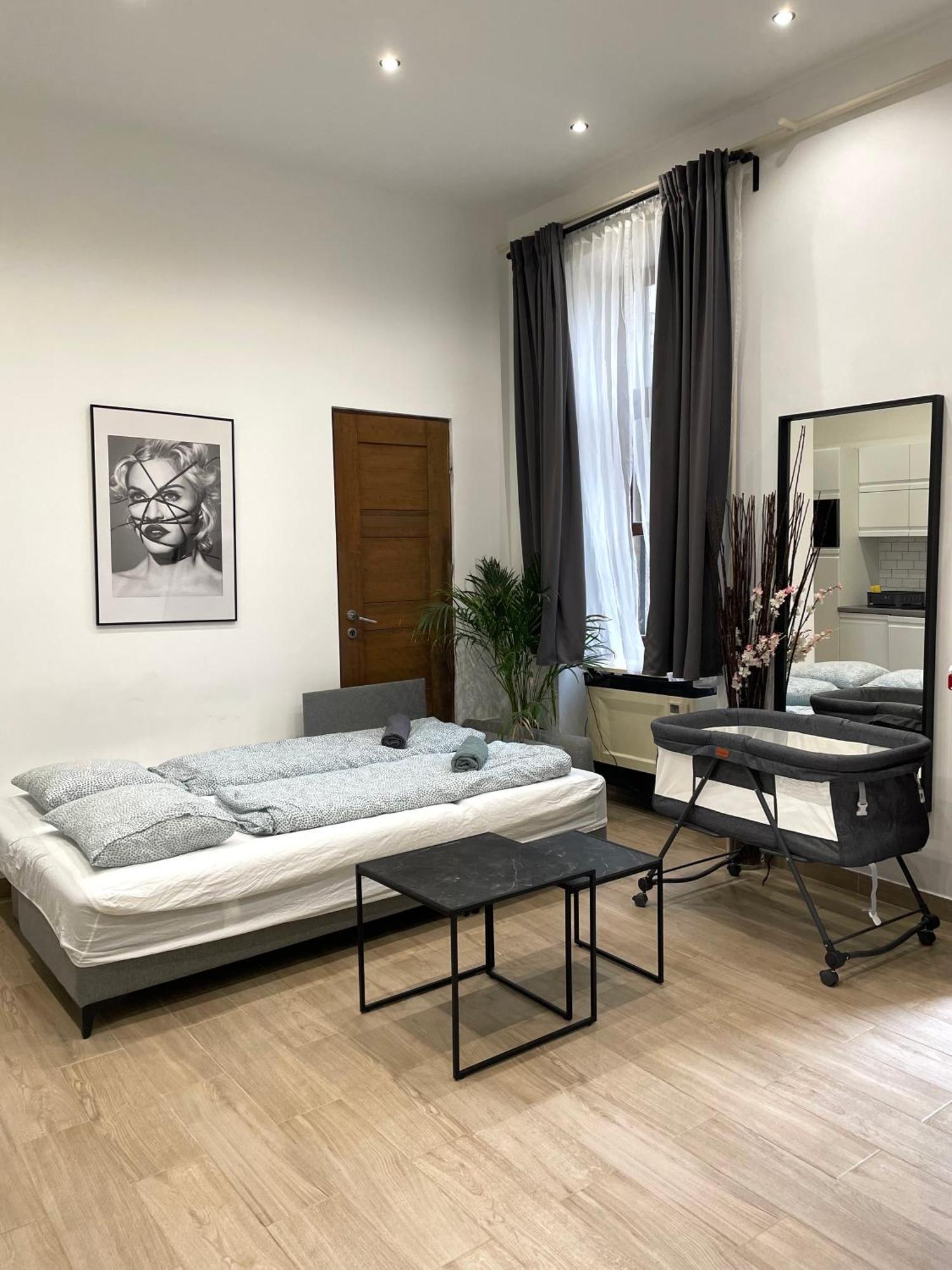 Smart Near The Westend City Center * Budapest
