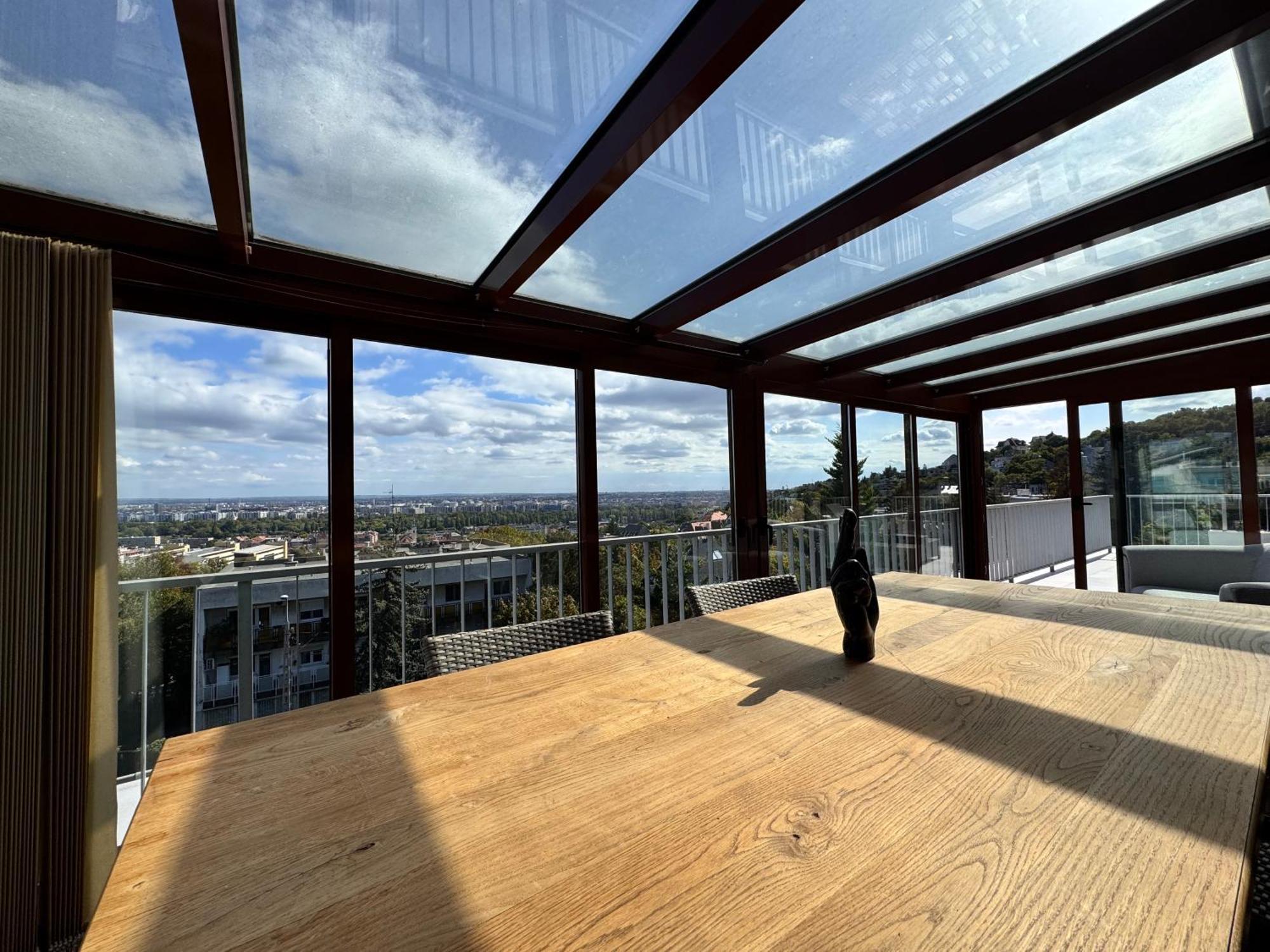 Luxury Penthouse On Rosehill With Free Garage * Budapest