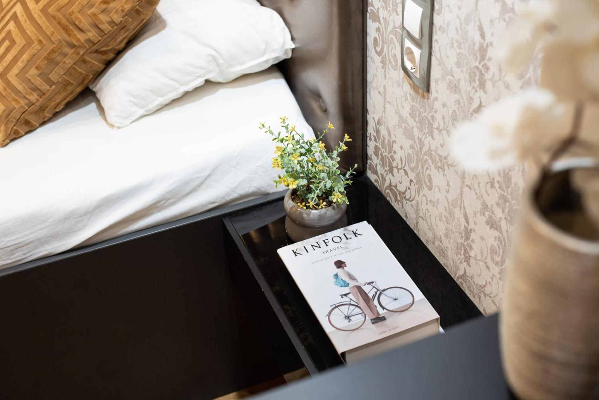 Super Cosy 3br Near Newyork Cafe With Balcony Appartement Budapest
