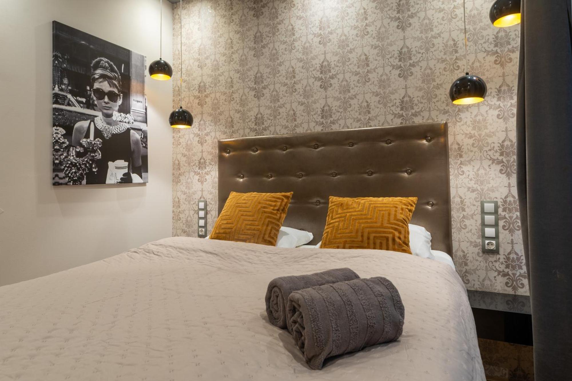 Appartement Super Cosy 3br Near Newyork Cafe With Balcony