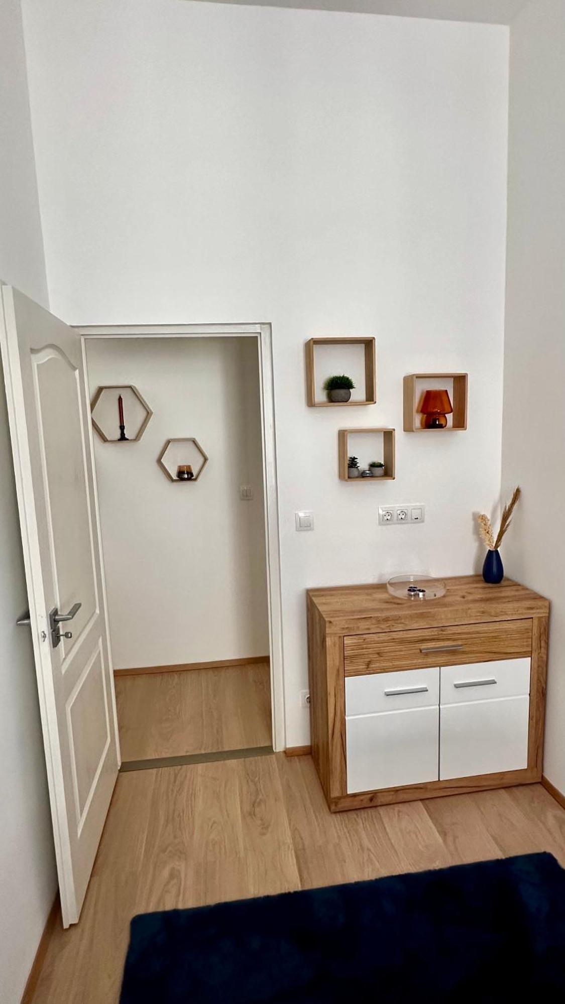 Comfortzone Apartment *