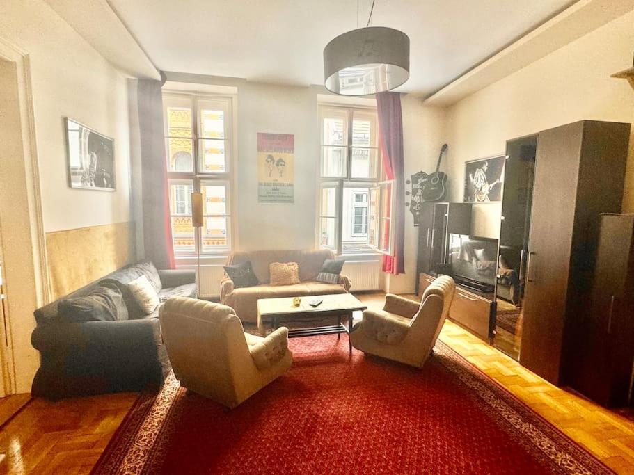 Synagogue Loft 3br Free Parking Budapeszt
