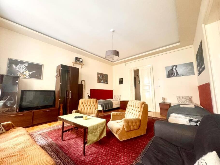 Synagogue Loft 3br Free Parking Apartament Budapeszt