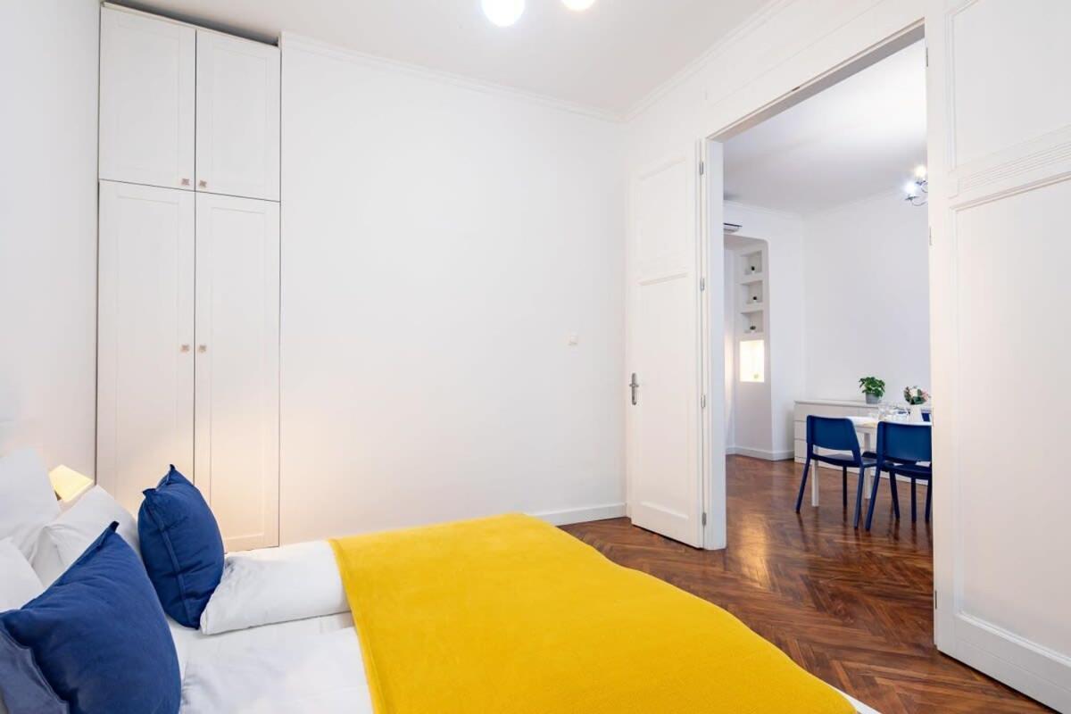 Super - New - Comfy Lejlighed