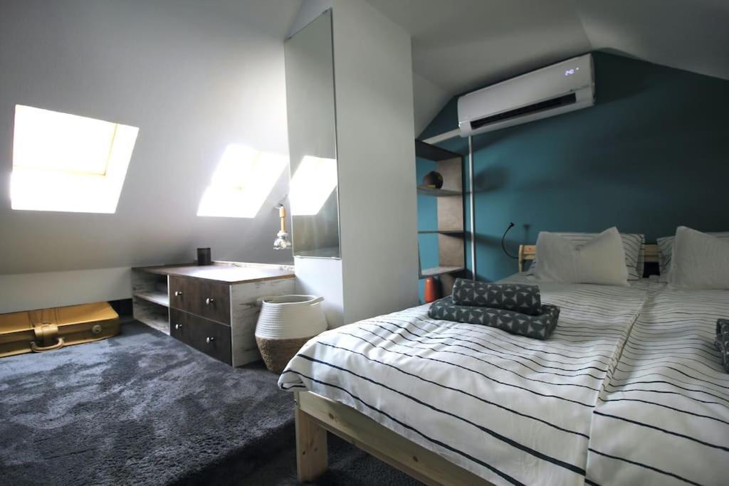 Cozy On The Buda Side Of Margit Bridge Appartamento Budapest