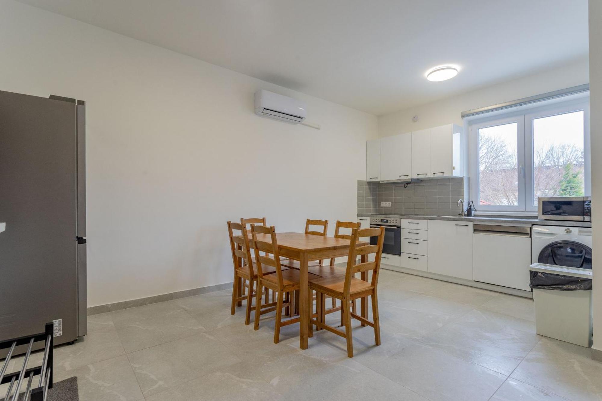 Gardencity Apartman *