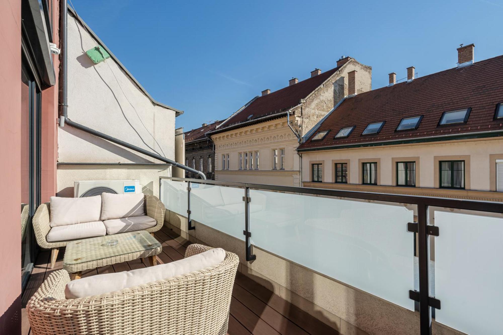 Lägenhet Kiraly 44 Luxury With Free Parking Budapest