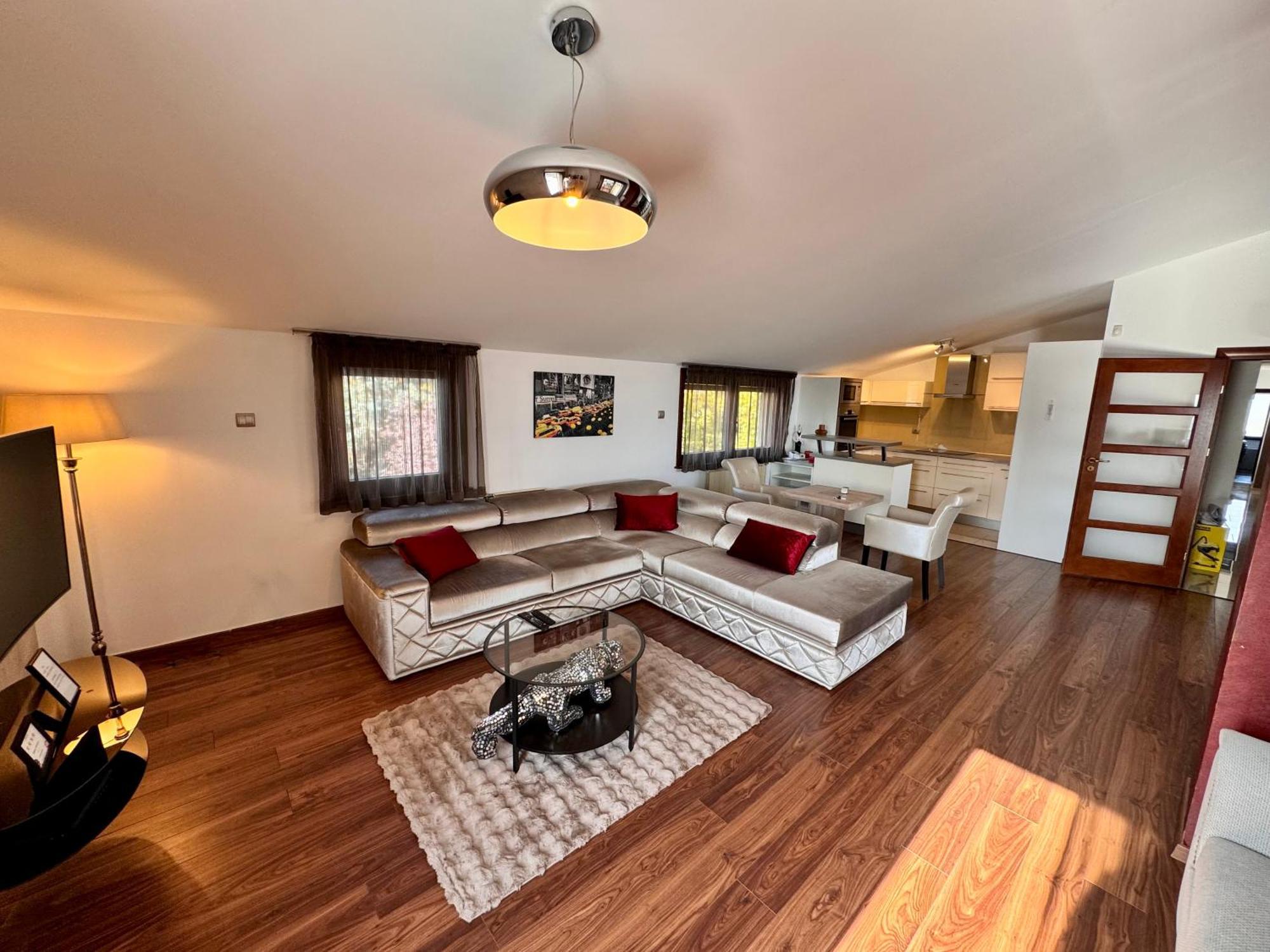 Apartamento Luxury Penthouse On Rosehill With Free Garage *