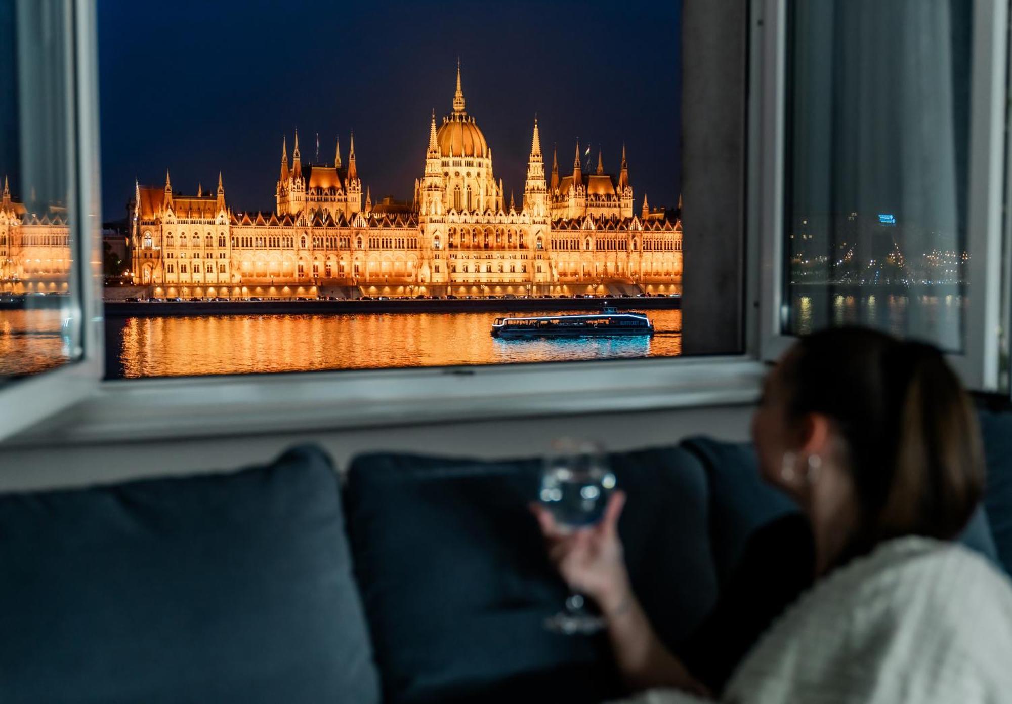 Parliament Panorama Apartamento