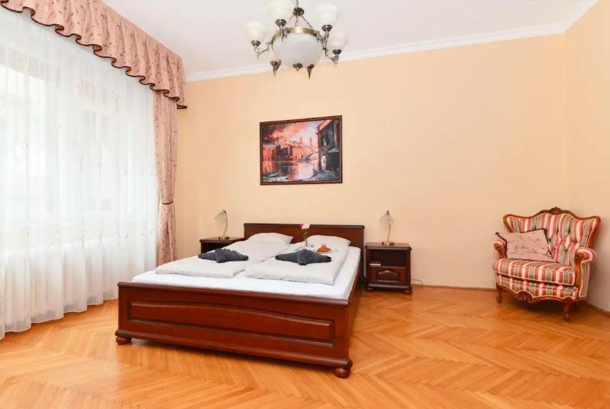 Apartman Neo-baroque Near Basilica
