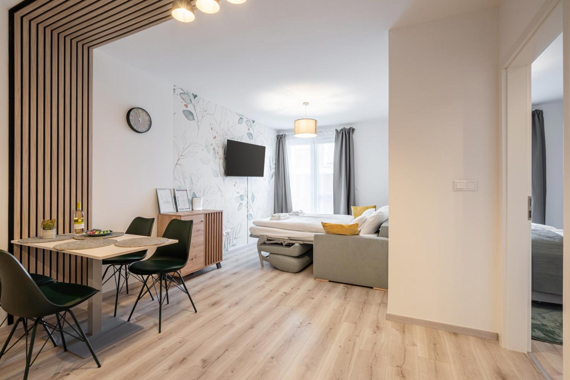 Radiant Sun Apartment *