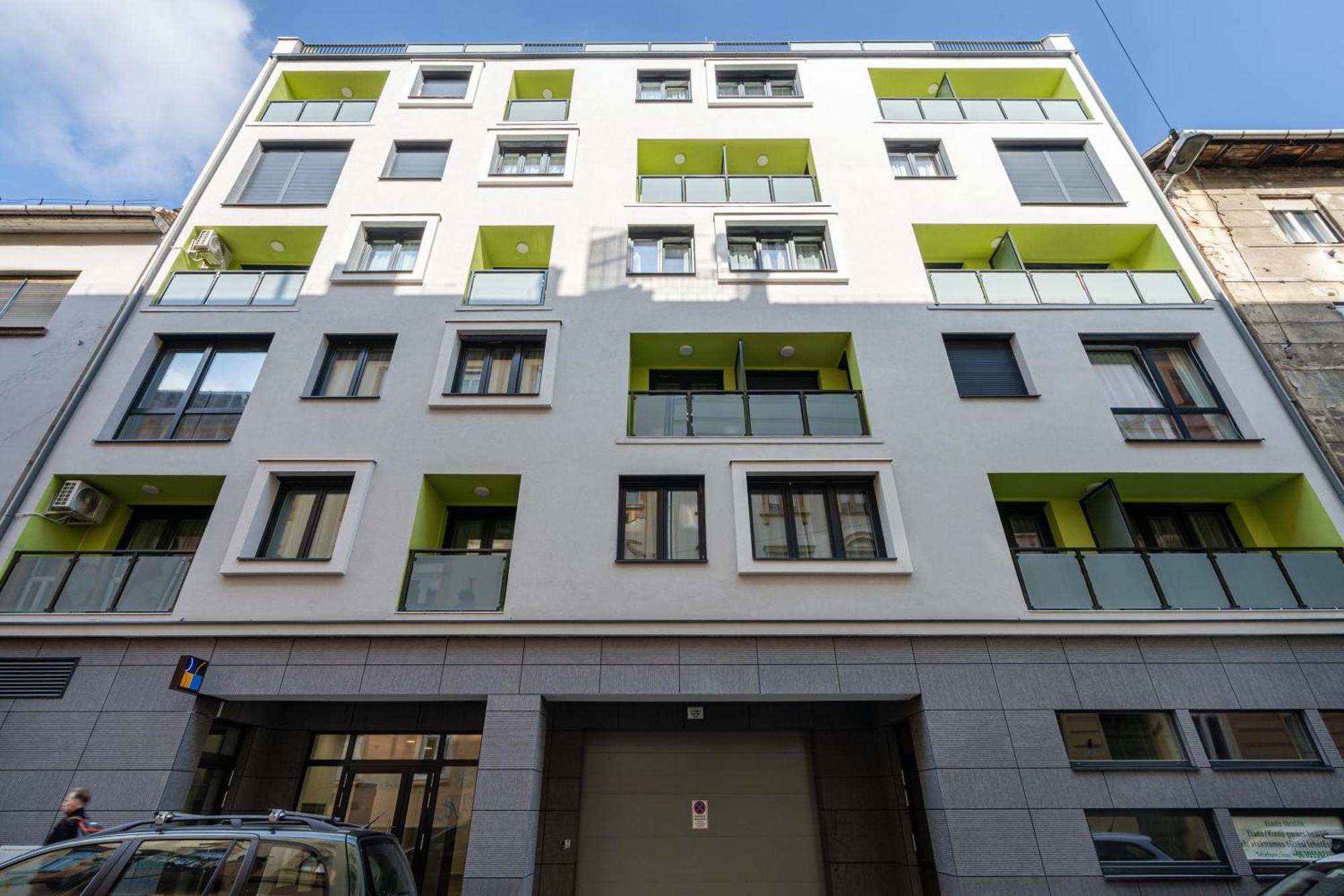 Radiant Sun Apartment Budapest