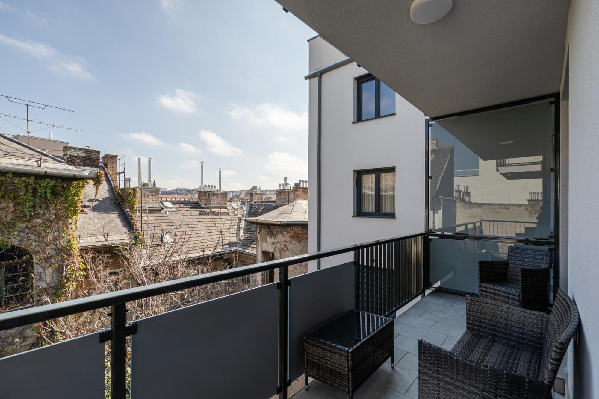 Radiant Sun Apartment Budapest