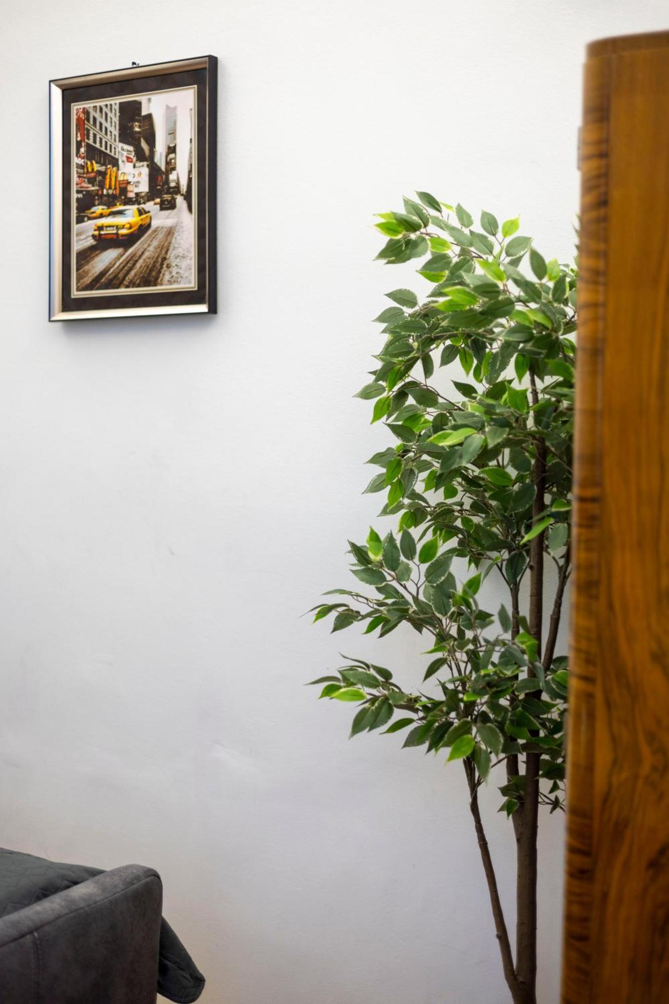 Central Located Cozy In Historical Building * Budapest