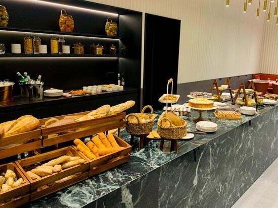 Zoya Luxury Hotel
