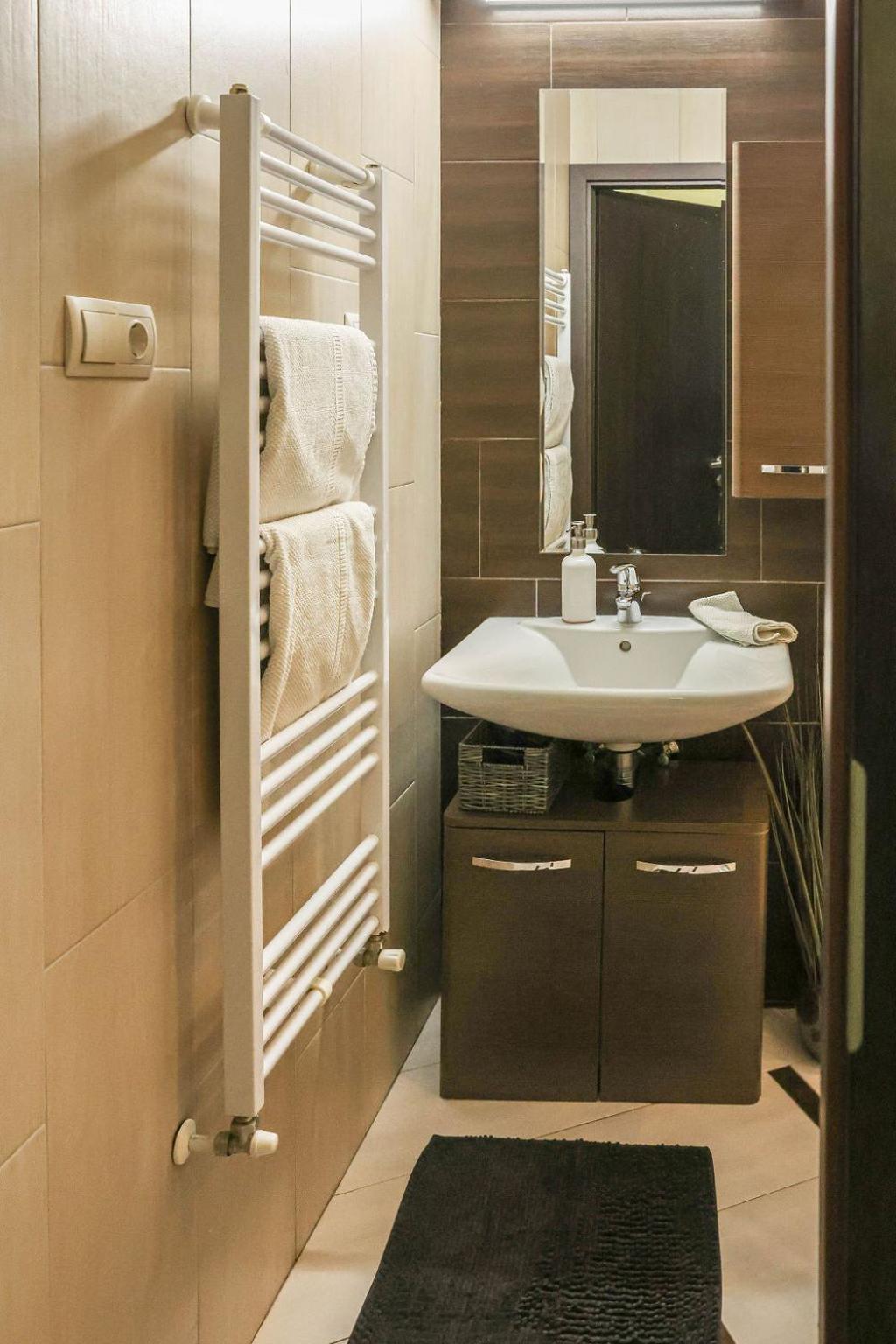 Stylish Modern - 1 Minutes Away From Parliament Appartamento Budapest