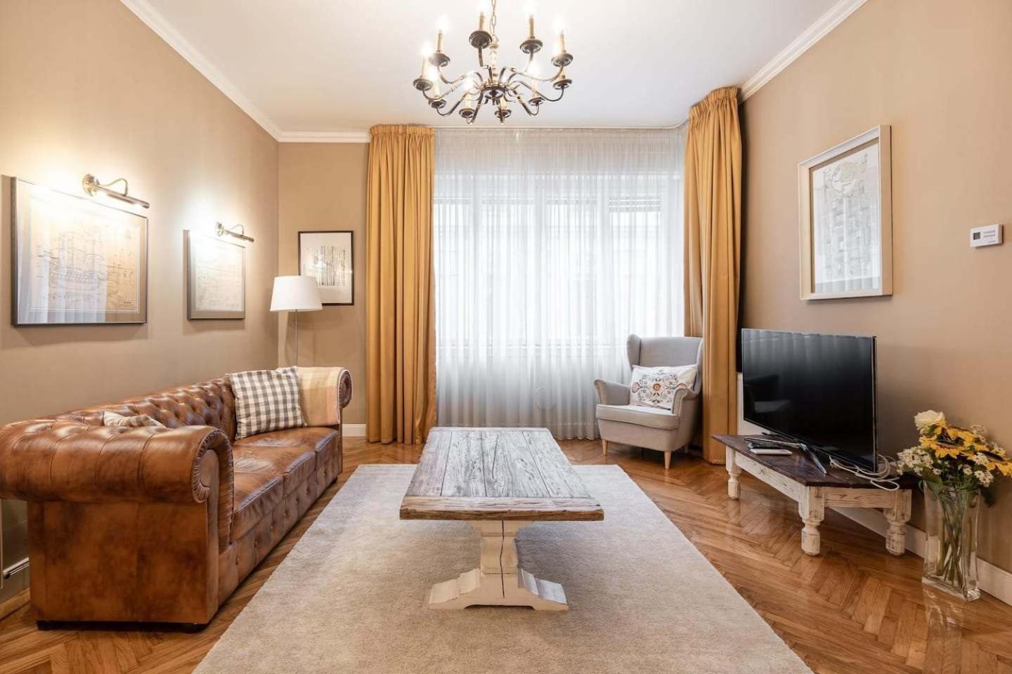 Paulay Deluxe 2 Apartment *