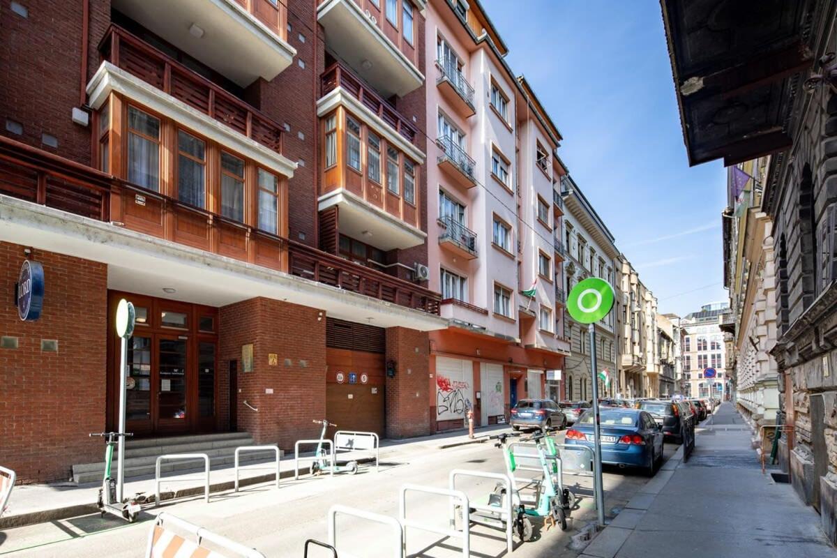 Central - New - Peaceful Apartment