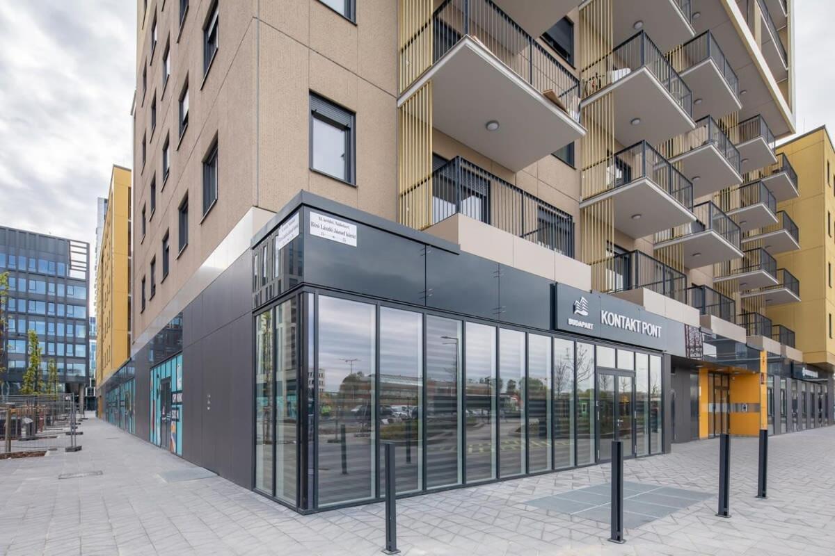 Brand New - Modern & Comy At River * Budapest