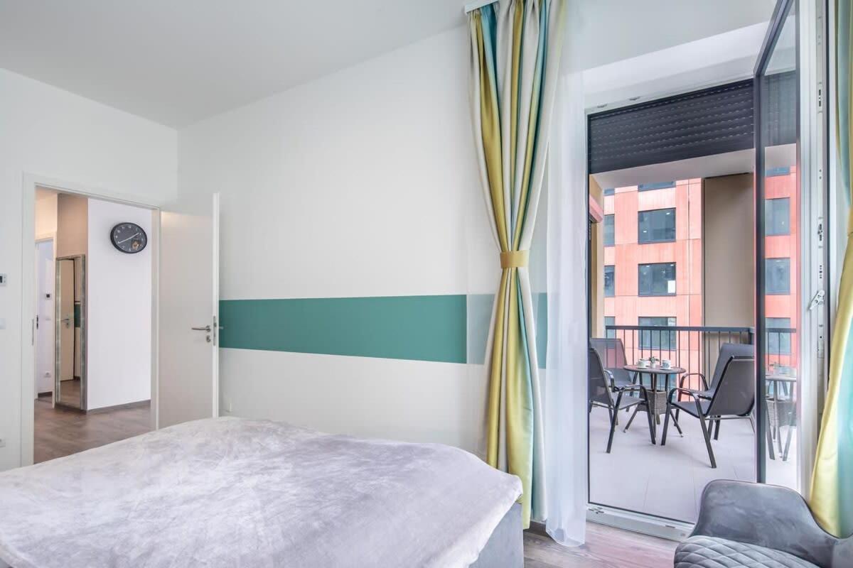 Brand New - Modern & Comy At River Budapest