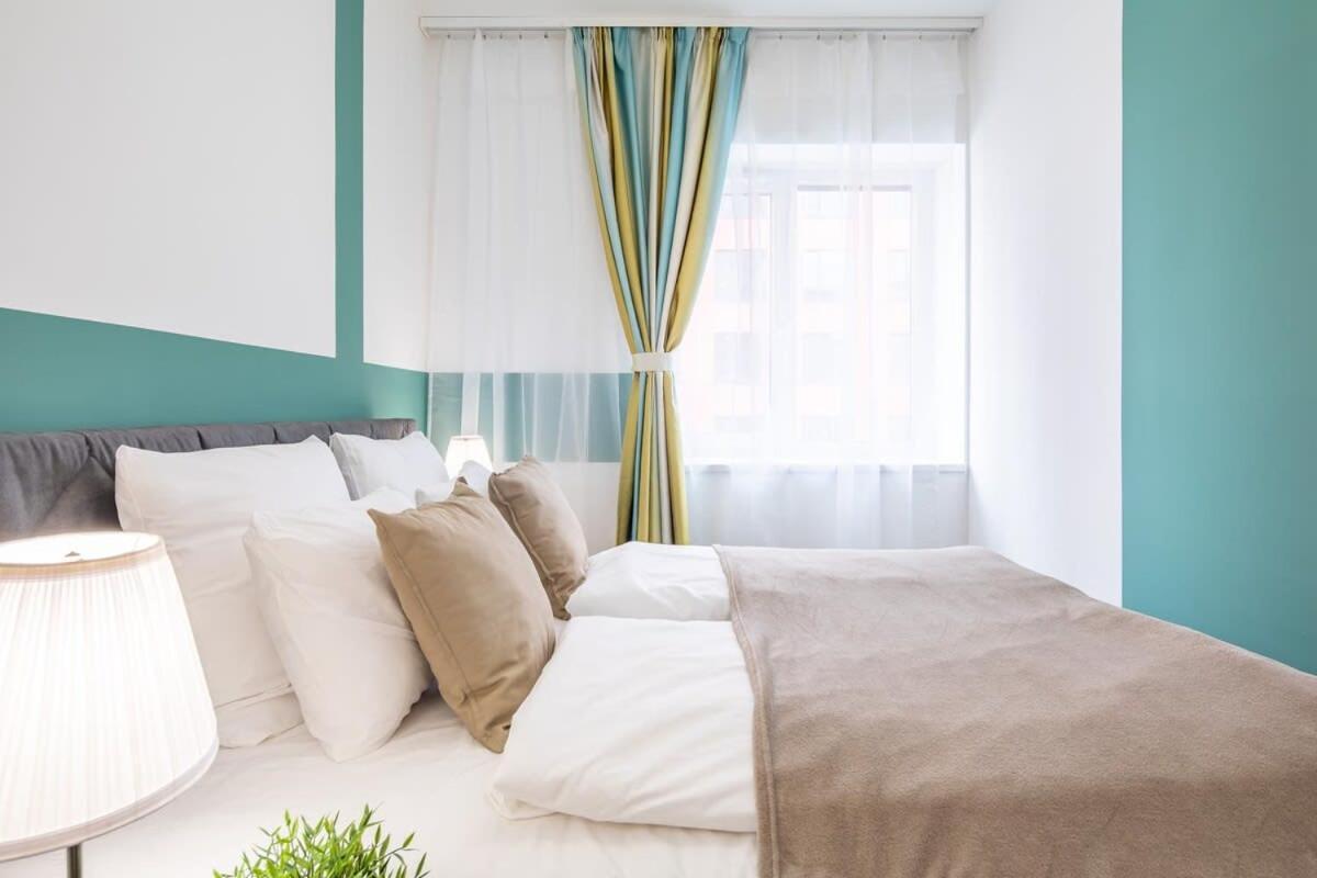 Brand New - Modern & Comy At River Apartment *